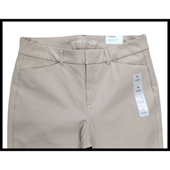 NWT Old Navy High Rise Pixie Skinny Ankle Pants Khaki Cream Tan 12 NEW - Picture 3 of 9